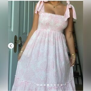 Crown & Ivy 1X  Pink White Floral Shimmer Tie Shoulder Maxi Dress Women Smocked